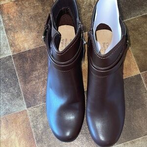 Croft & Barrow Dark Chocolate Ankle Boots